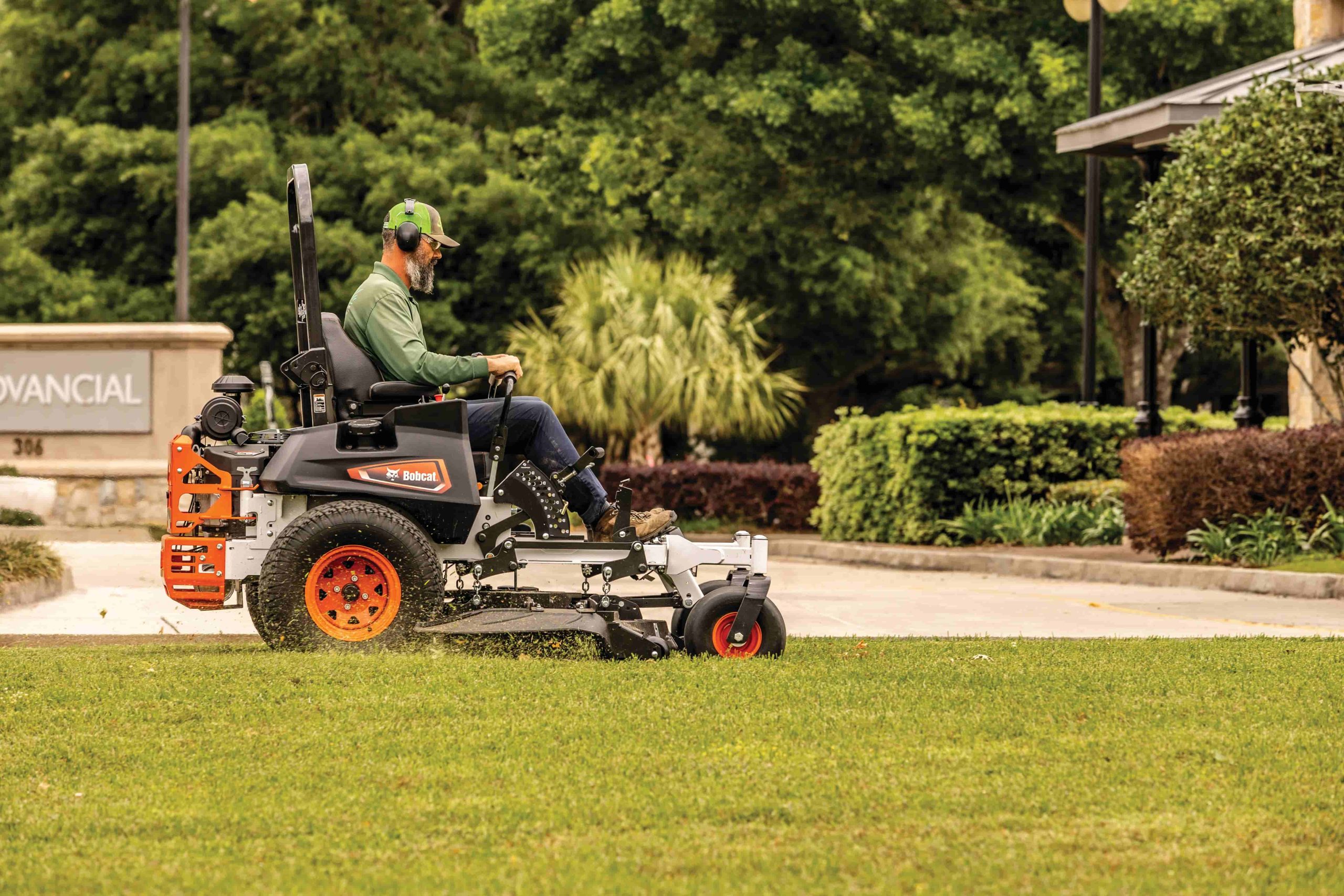 bobcat-zt7000-mower-im7a9554-041223