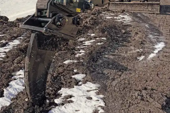 bobcat-e85-ripper-s6c2108-17l2-fc-544x362